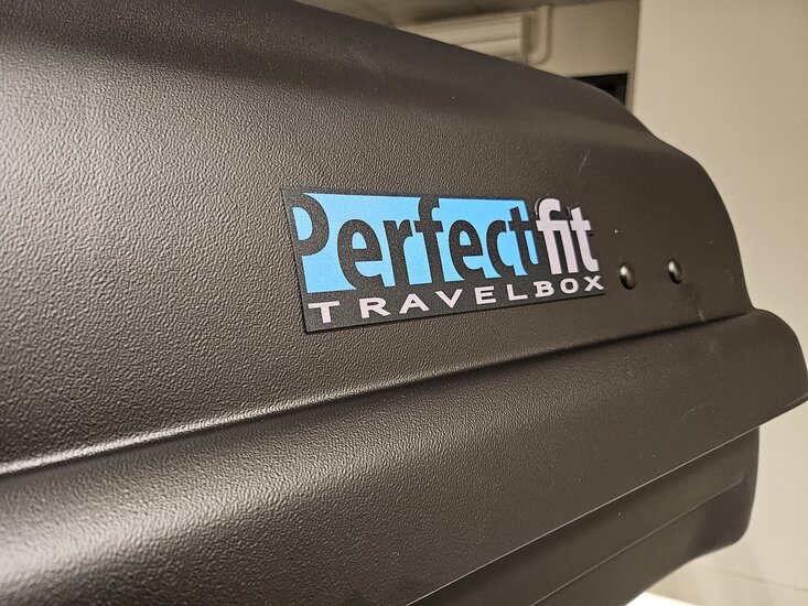 PerfectFit Dachbox 400 Liter + Nordrive Dachtr&auml;ger Renault Twingo Open Air 5-t&uuml;rig Flie&szlig;heck 09/2014 - 06/2019