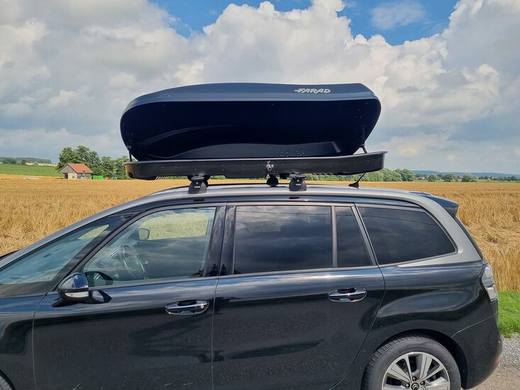 Farad Dachbox Marlin N7 680 Liter - Hochglanz Schwarz
