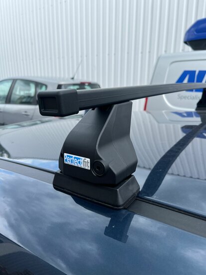 ArtPlast Dachbox 400 Liter + PerfectFit Dachtr&auml;ger Ford Transit Connect Lieferwagen 2002 - 2013