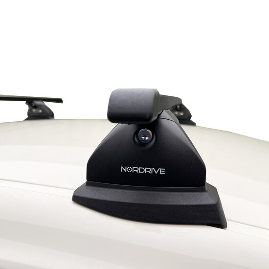 Artplast Dachbox 320 Liter + Nordrive Dachtr&auml;ger Opel Adam Rocks 09/2014 - 12/2019