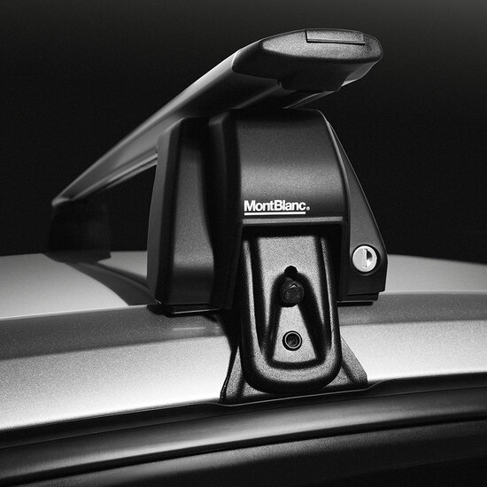 Mont Blanc Furka Dachtr&auml;ger Toyota Avensis 4-t&uuml;rig Limousine 2009 - 2018