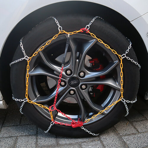 PerfectFit Schneeketten 9mm Mg MG4 ab 2021 f&uuml;r Ihre Reifengr&ouml;&szlig;e 215/50R17