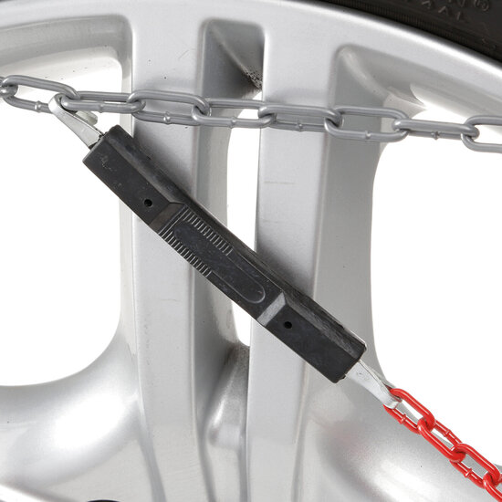 Gran Pree Schneeketten 9mm Skoda Octavia Scout 2012 - 2019 f&uuml;r Ihre Reifengr&ouml;&szlig;e 205/55R16