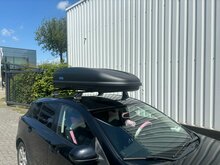 PerfectFit Dachbox 440 Liter + Nordrive Dachtr&auml;ger Lancia Delta 5-t&uuml;rig Flie&szlig;heck 06/2008 - 06/2015